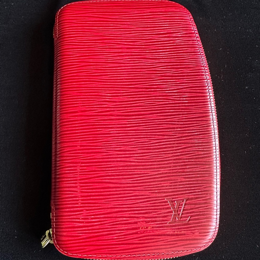 Louis Vuitton Scarlet Textured Wallet